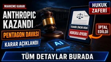 Anthropic Pentagon davasını kazandı: mahkeme kararını simgeleyen tokmak ve yapay zekâ çipi görseli
